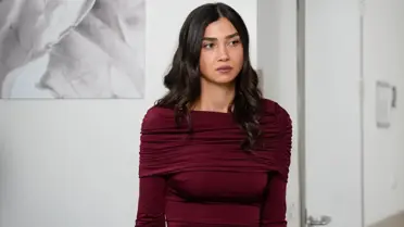 Aleyna Solaker, Güller ve Günahlar’da Azra’yı Canlandırarak Kadına Şiddete Işık Tutuyor