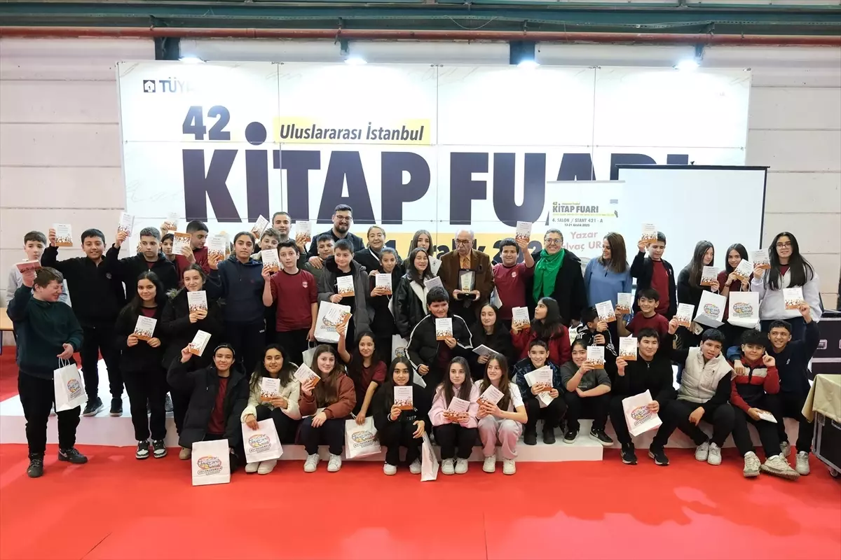 Yalvaç Ural, 42. İstanbul Kitap Fuarı'nda Çocuk Edebiyatına Dair Derin Bir Söyleşi Gerçekleştirdi