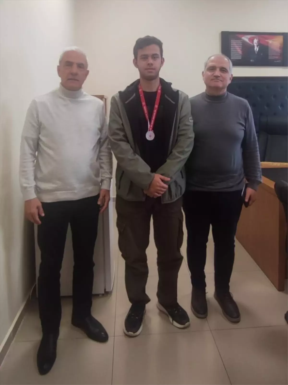 Çorum’da YurtLig Okçuluk Turnuvası: Akif Çelebi Çatal Birincilik Madalyasını Aldı