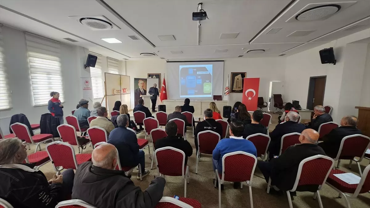 Eceabat'ta Zeytinyağı Kalite ve Duyusal Tadım Etkinliği Gerçekleşti