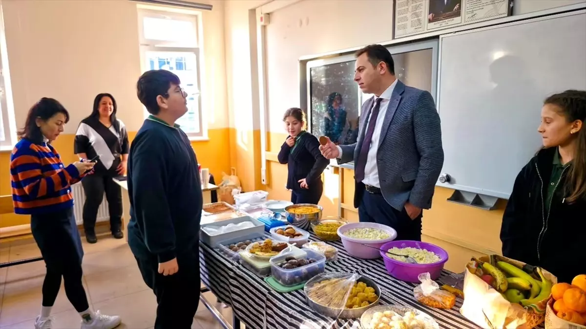 Gelibolu’da Yerli Mal Haftası: Öğrenciler Milli Bilinci Yaşatıyor