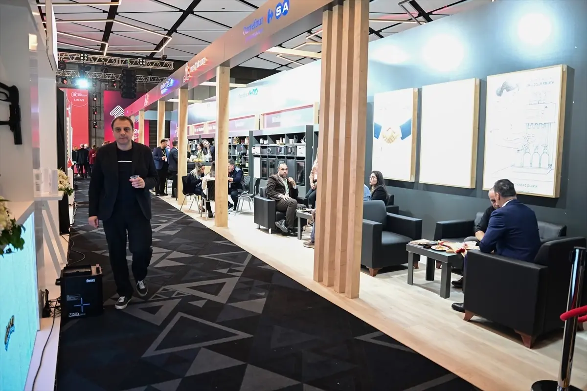 Antalya’da Turizm Tedarik Buluşması Coşkusu: 3.500 Katılımcı ve 100 Firmadan Yenilikler