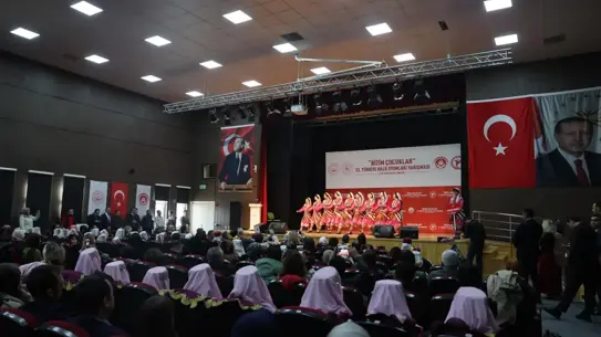 Bakan Göktaş'tan Çocukların Halk Oyunları Şöleni: 'Gururumuz ve Geleceğimiz'