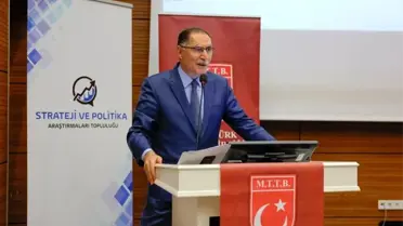 Şeref Malkoç'tan Yeni ve Sivil Anayasa Çağrısı: Türkiye'nin Geleceği İçin Reform Zamanı