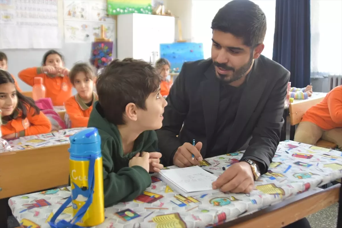 Bitlis’te Yenilikçi Öğretmen, Öğrencilerini Kitaptan Kısa Filme ve Robotik Koduza Taşıyor