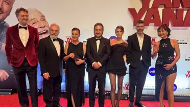 Haluk Bilginer ve Feyyaz Yiğit'in Yeni Dostluk Filmi Galası Zorlu PSM'de Işıldadı