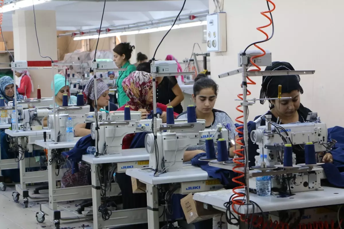 Doğum ve Babalık İzinlerinde Büyük Devrim: 24 Hafta Doğum İzni ve Özel Sektörde 10 Gün Babalık İzni