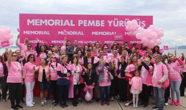 Pembe yürüyüş etkinliği