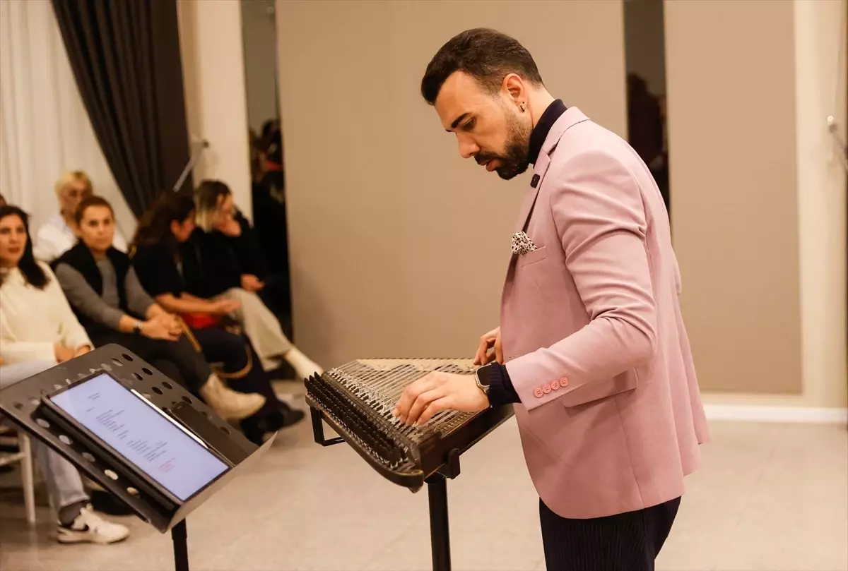 İyilik Korosu ve Türkan Şoray Mersin'de Buluşuyor: "İyiliğin Sultanı Turnesi" Konseri