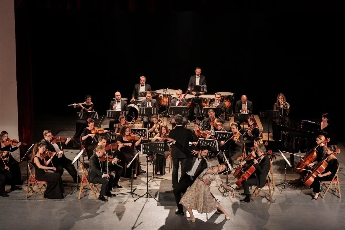 Olten Filarmoni İzmir’de Tango ve Klasik Eserlerle Büyüledi