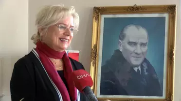 Bursa’da 175 Kadın, Atatürk’ü Anmak İçin Türkülerle Dolu Özel Konser Verdiler