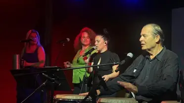 Ayhan Sicimoğlu ve Latin All Stars, Bursa’da Latin Rüzgarını Üfledi