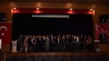 Vezirköprü'de Öğretmenler Günü Coşkusu: Eğitim-İş'in Renkli Konseri