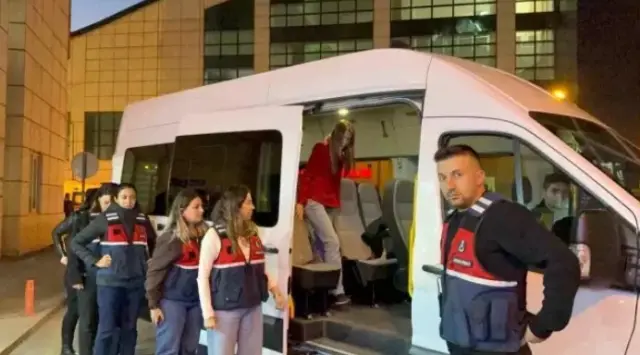 Aleyna Tilki kan örneği verir