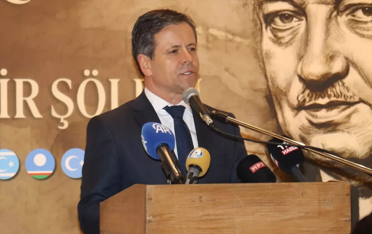 Üsküp’te 11. Uluslararası Yahya Kemal Beyatlı Şiir Şöleni Coştu