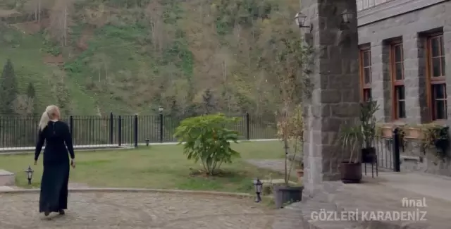 Dizi setinden bir kare