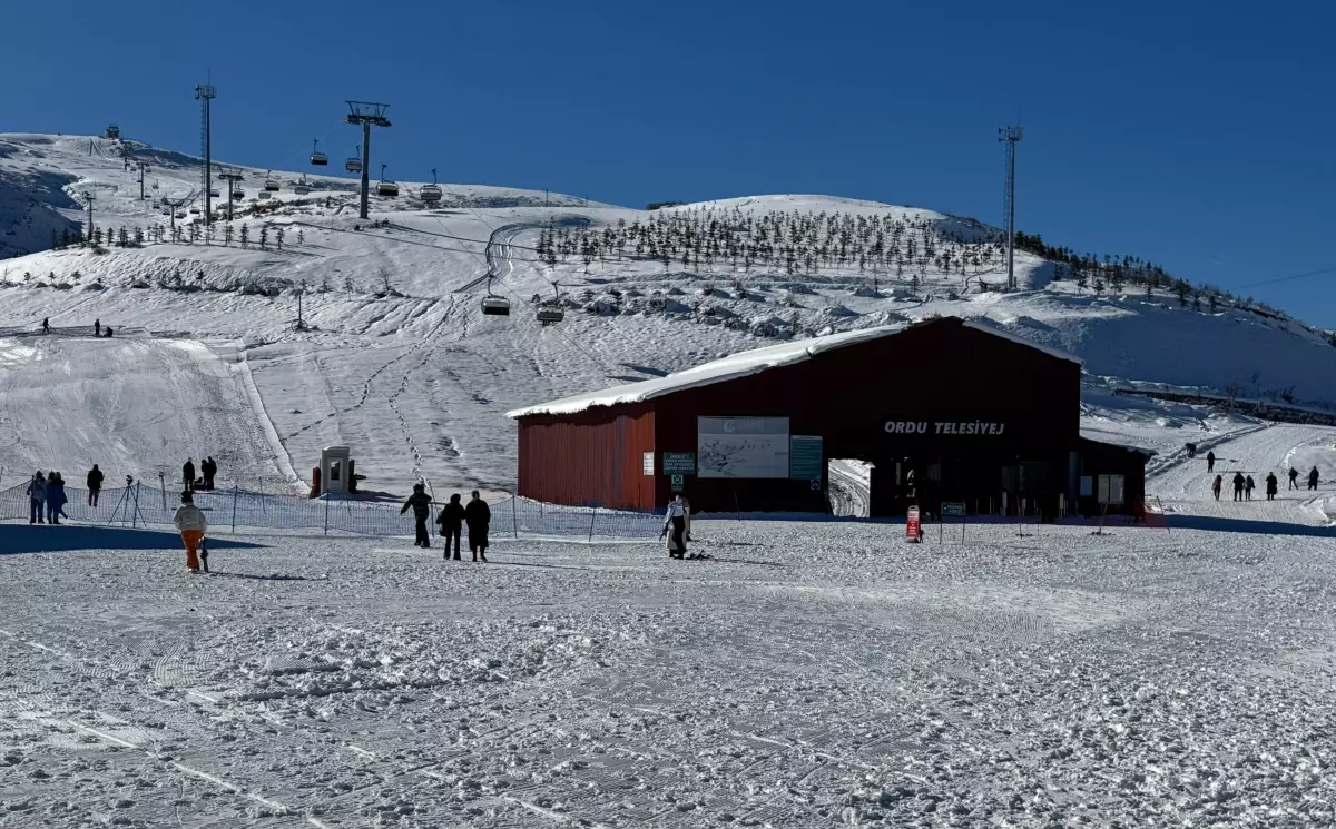 Çambaşı Kayak Merkezi'nde Kış Sezonu Coşkusu Başladı