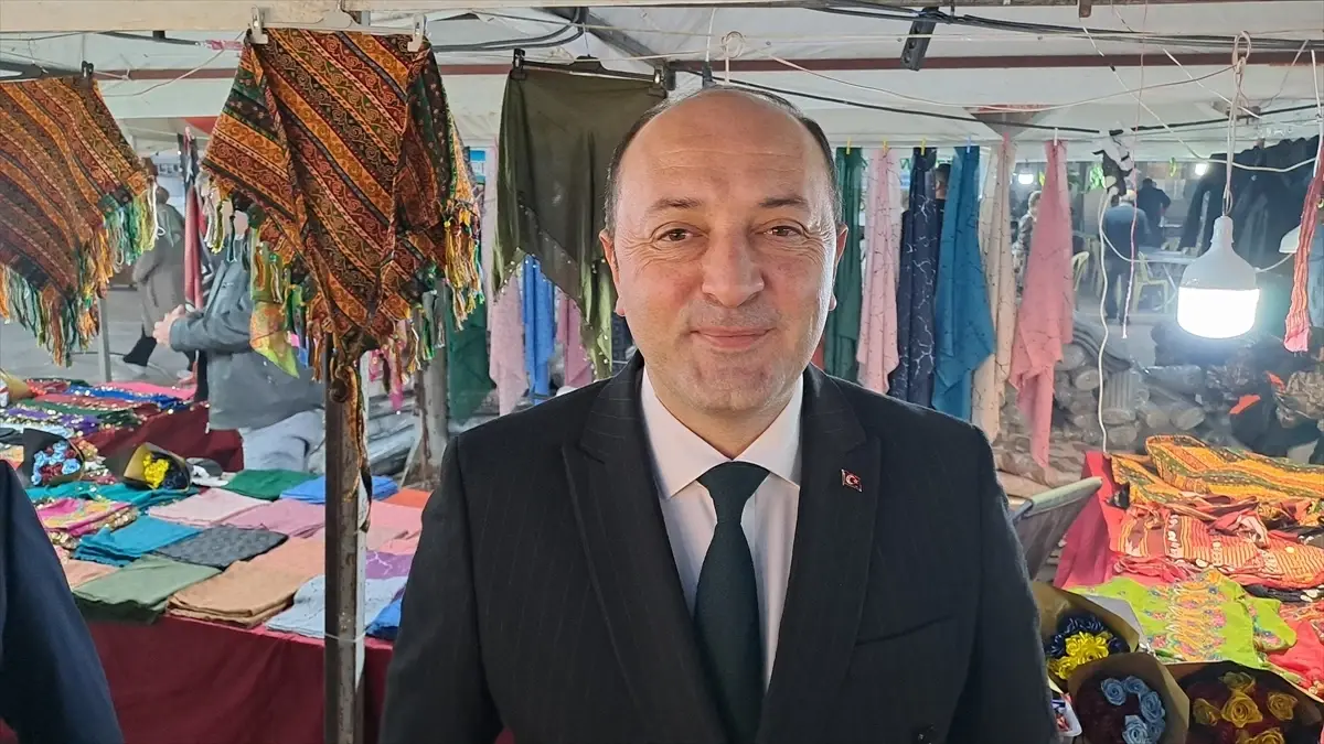 Geyve'de Bir Ton Hamsiyle Renklenen Karadeniz Festivali