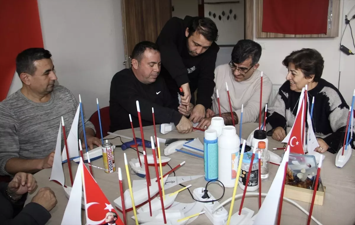 Sinop’ta Şehit Yakınları ve Gaziler Model Gemi ve Kotra Atölyesiyle Sanata Yolculuk