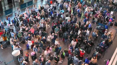 Roma’da Turistlere Yeni Ücret: Trevi Çeşmesi ve 5 Diğer Nokta 2 Euro’dan Giriş Yapacak