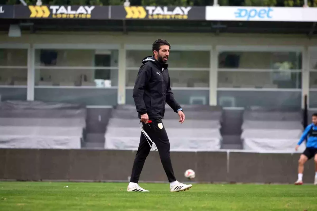 Bodrum FK, Amedspor Maçında Zirveye Oynuyor: Burhan Eşer'den Motivasyon Dolu Açıklamalar