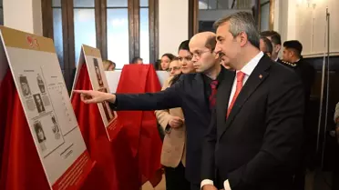 Atatürk ve Aile fotoğraf sergisinden bir kare