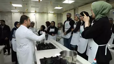 Kayseri Büyükşehir Belediyesi'nden Yabancı Öğrencilere Lezzetli Bir Yolculuk: Kayseri Yemekleri ve Yağlama Kursu