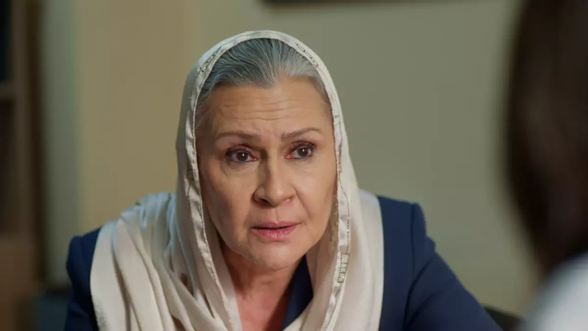 Uzak Şehir'de Alya ve Cihan'ın Aşkına Sadakat'in Şok İddiaları