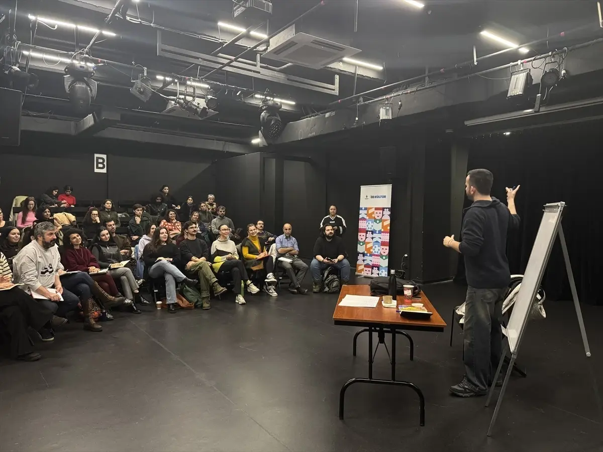 İBB Şehir Tiyatroları’ndan Yeni Yazarlar İçin Oyun Yazımı ve Tasarım Atölyeleri