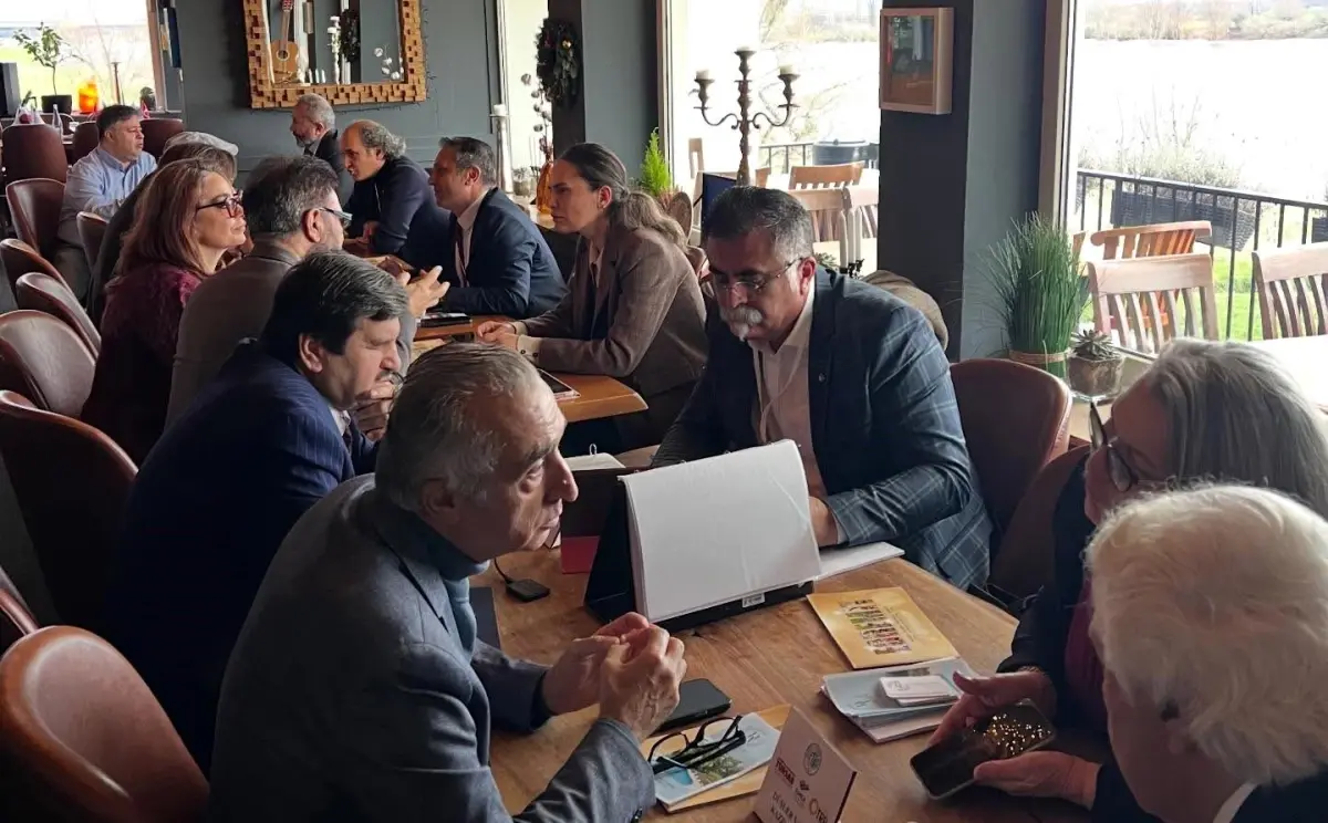 Edremit'in Düsseldorf'a Turizm ve Ticaret Misyonu: Uçuşlar Artıyor