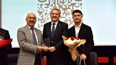 Balıkesir’de Mühendislik ve Endüstri Kariyer Fuarı Coşkusu