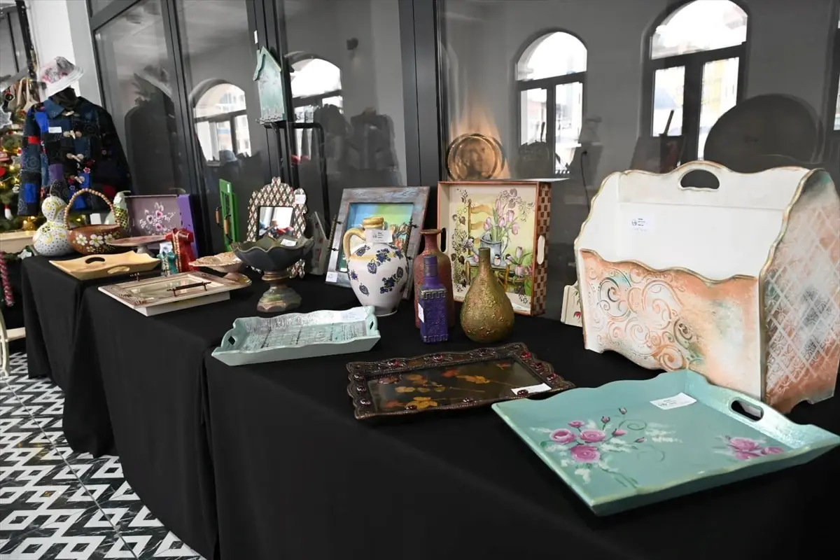 Bozüyük’te 5,5 Aylık Çaba ile Hazırlanan El Sanatları Sergisi Açıldı