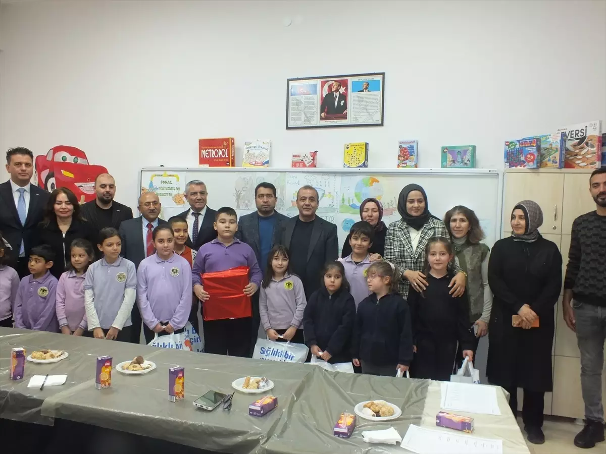 Sivas'ta Su Tasarrufu Bilincine Yaratılan Renkli Resim Yarışması