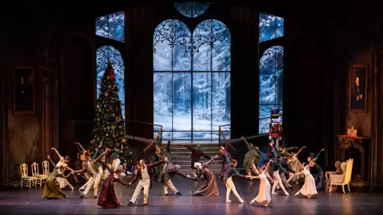 Fındıkkıran Balesi 2025-2026 Sezonunda İstanbul’da Büyülü Bir Kış Masalı