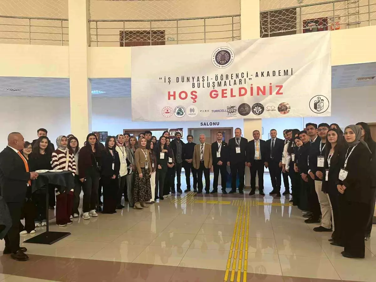 Atatürk Üniversitesi'nde Bankacılık Paneli: Geleceğin Finans Profesyonelleri Buluştu