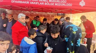 Diyarbakır’da Regaib Kandili’nde 8.500 Kişiye Salep İkramı