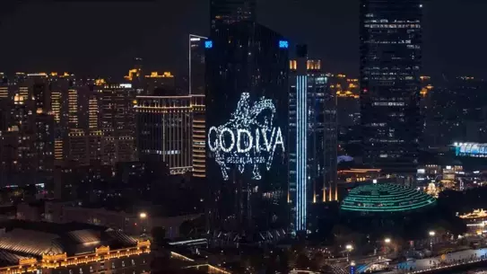 Godiva, Şanghay’da 100. Yıl Kutlamalarına Işık Tutuyor