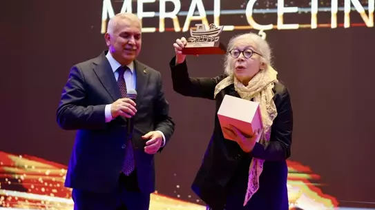 Trabzon Film Festivali'nde Altın Taka Ödülleri Sahne Aldı: Sinema Şehri Gururlandırdı