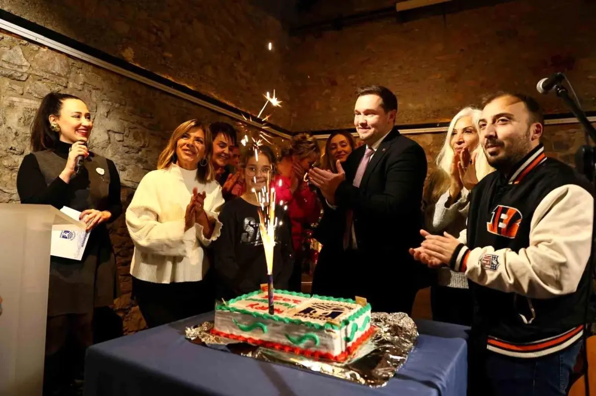 Bodrum’da Uluslararası Toplulukla Renkli Yılbaşı Kokteyli