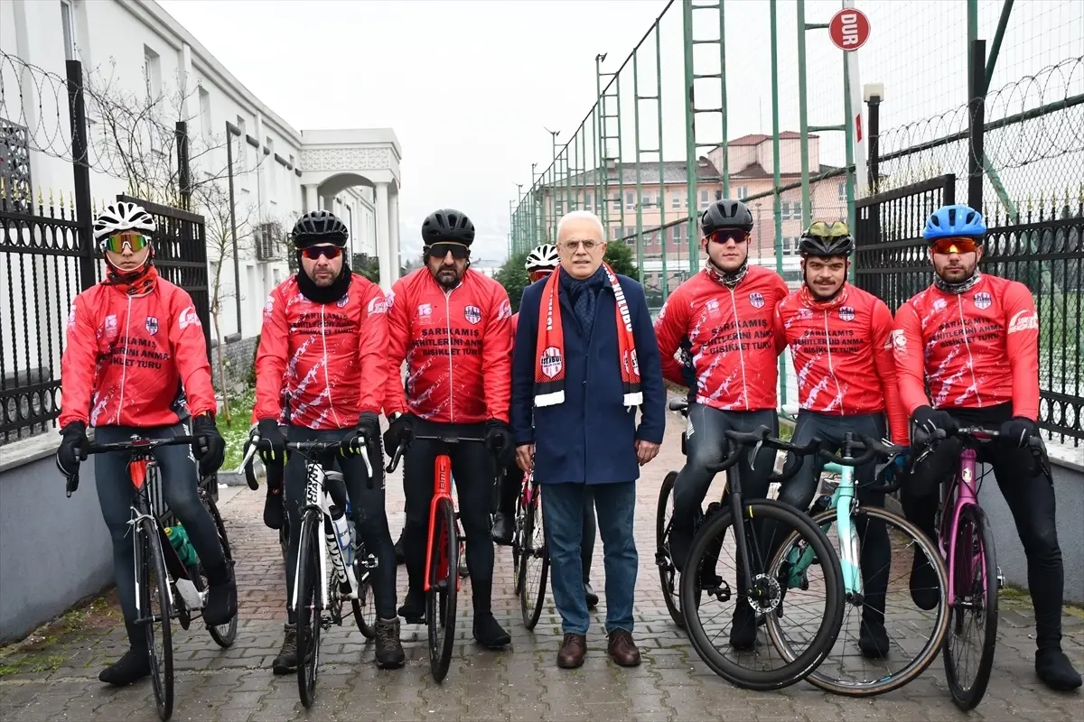 İstanbul’dan Kars’a Uzanan 1250 km’lik Anma Bisiklet Turu Düzce’ye Ulaştı