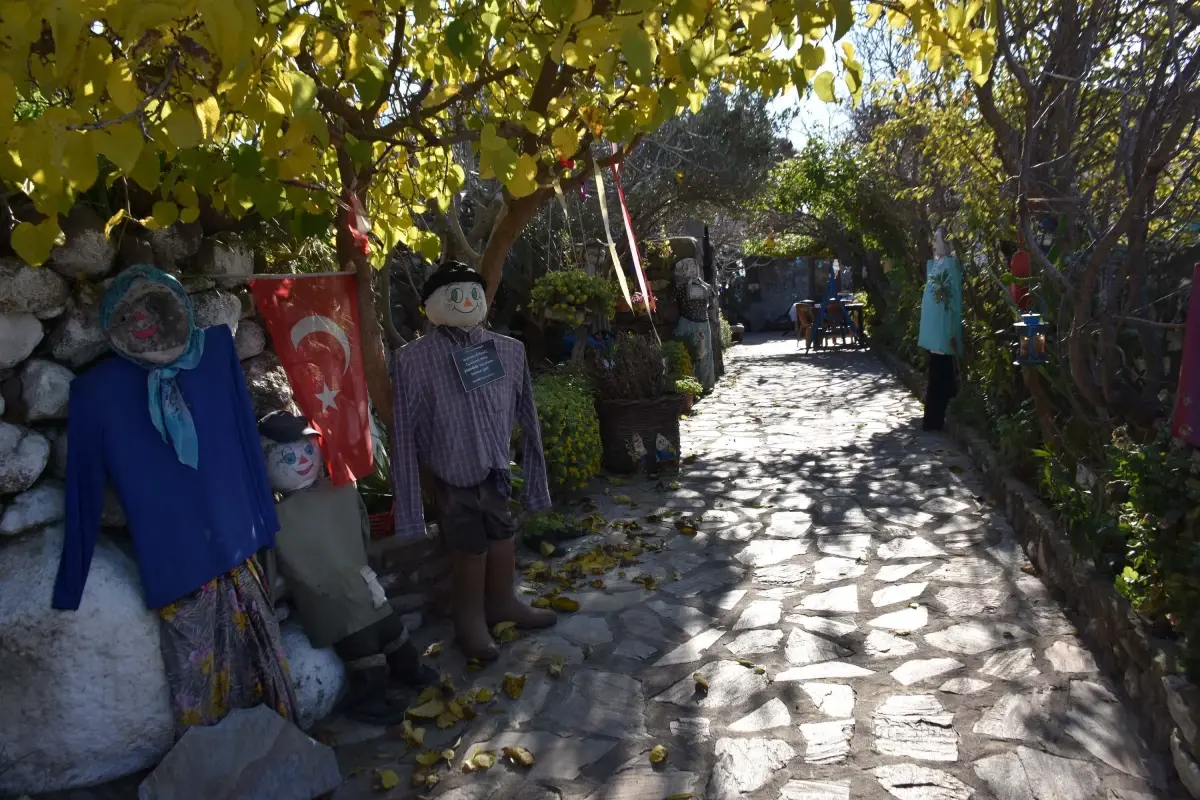 Urla’nın Barbaros Mahallesi: Sanat ve Turizmin Buluşma Noktası