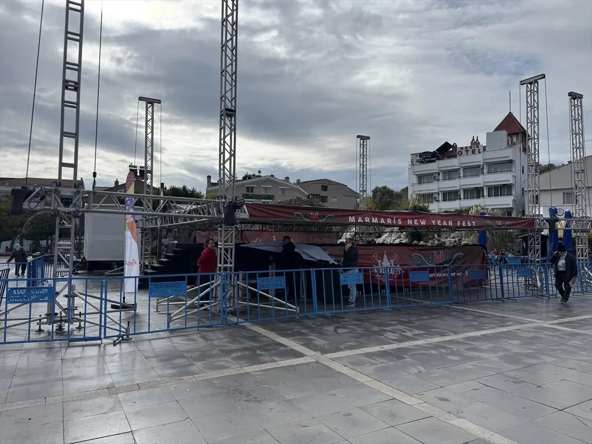 Antalya ve Muğla’da Yılbaşı Kutlamaları Şehit Polisler Nedeniyle İptal Edildi