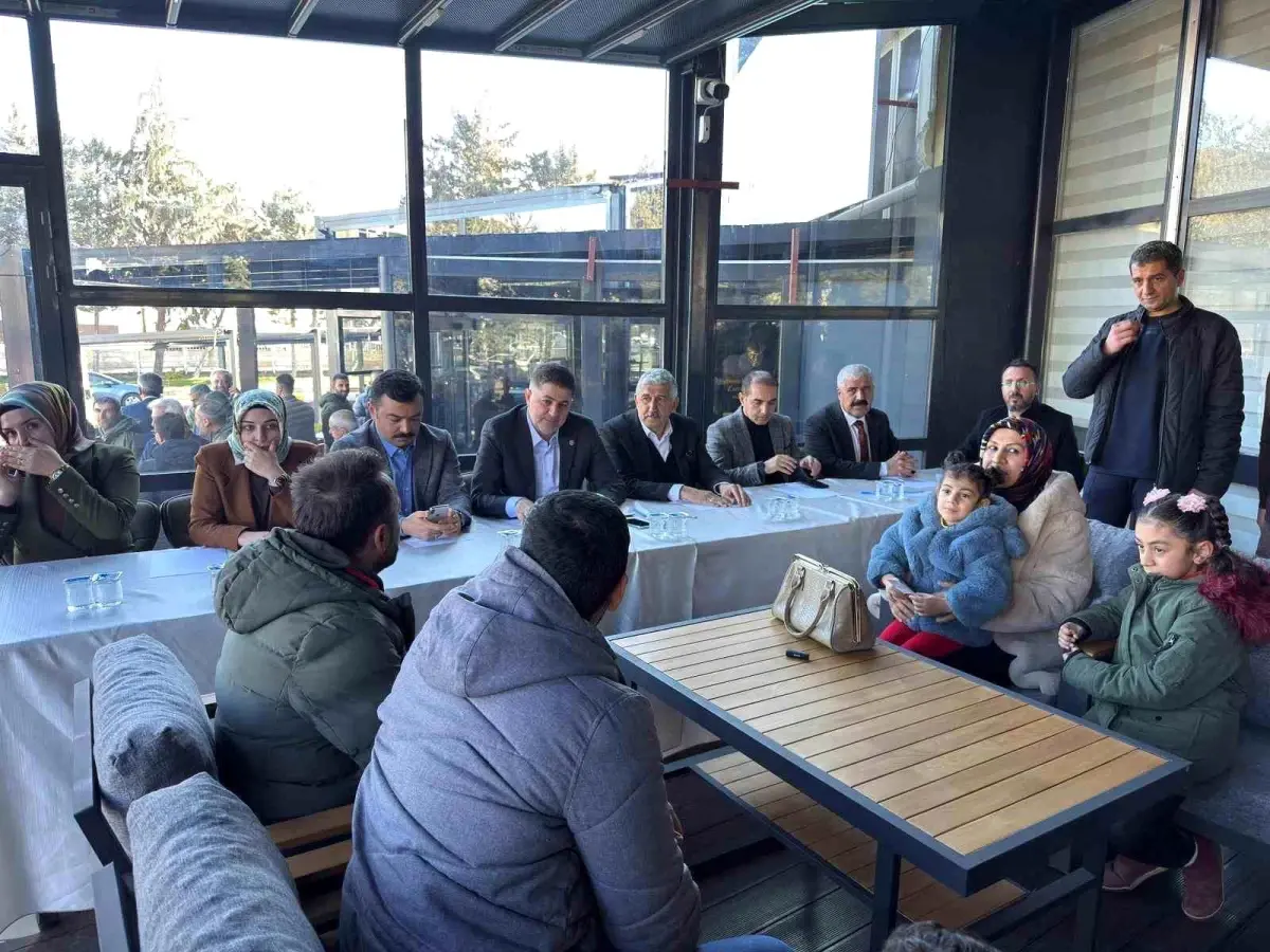 Kahta’da Halk Buluşmasıyla Vatandaşların Sesine Kulak Verildi