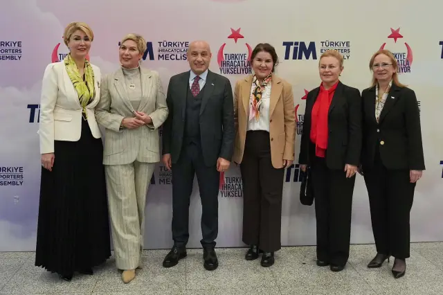 Finansman oturumu sırasında sunum