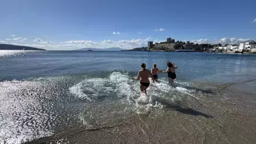 Denizde yeni yıl kutlaması