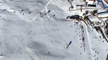Erciyes Kayak Merkezi yılbaşı kalabalığı