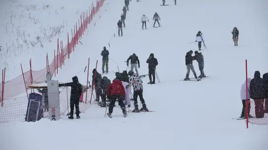 Yurduntepe Kayak Merkezi pist görüntüsü