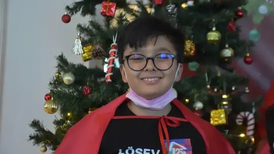 İzmir’de Baba-Oğulun Kanserle Mücadele Hikayesi ve Yeni Yıl Umudu