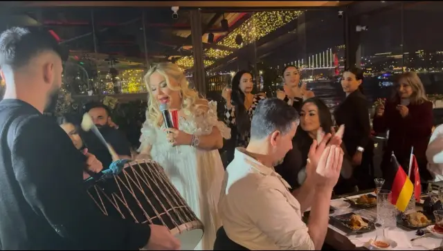 Safiye Soyman’ın sahne kostümü