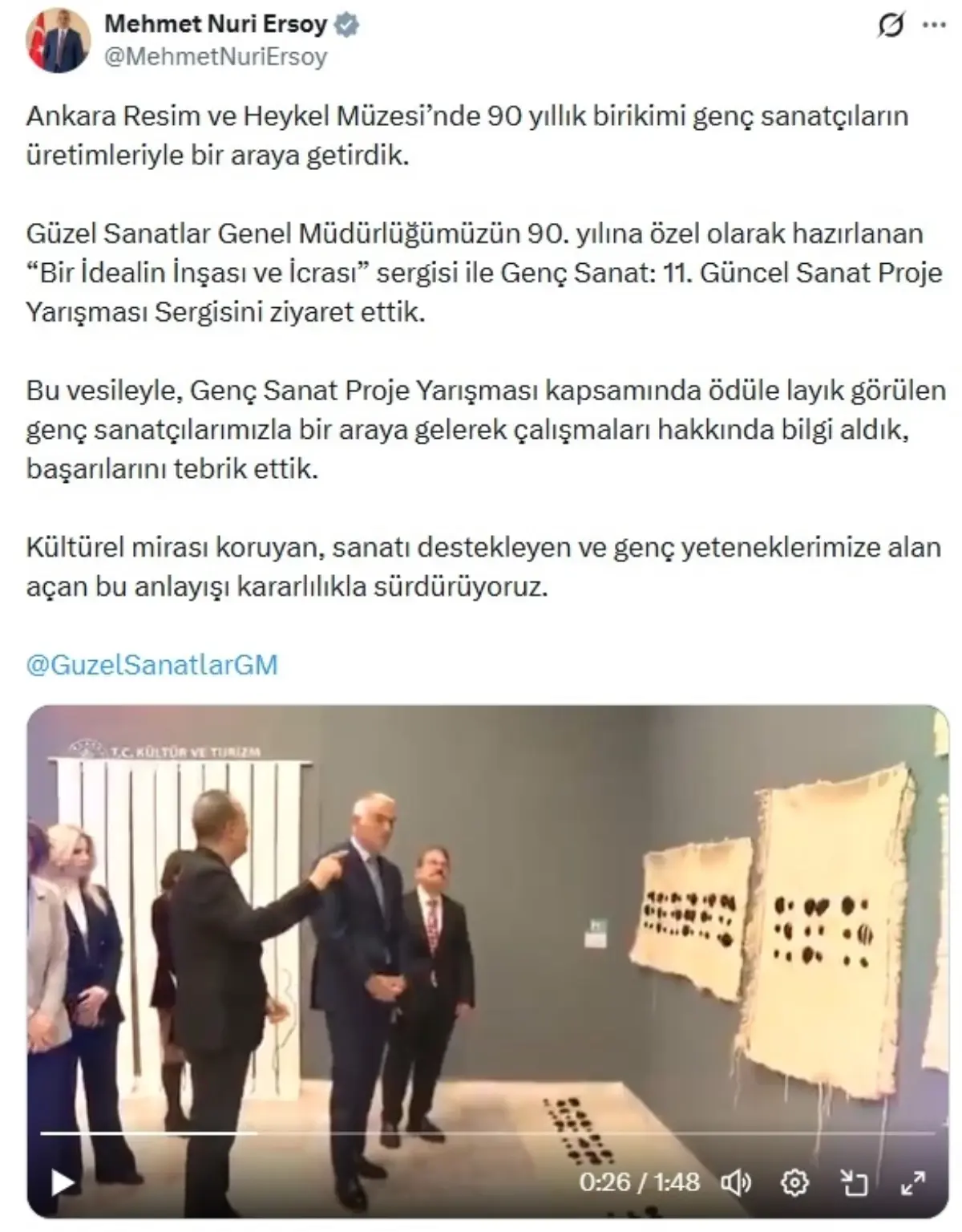Kültür Bakanı Ersoy, Genç Sanatçılarla Ankara Resim ve Heykel Müzesi'nde Buluştu